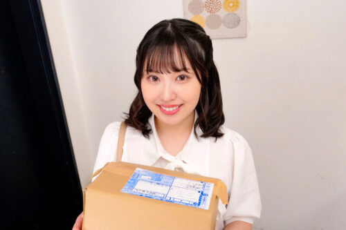 Super Cute Older Sister's Passionate Kiss & Creampie - The Most Popular Guy