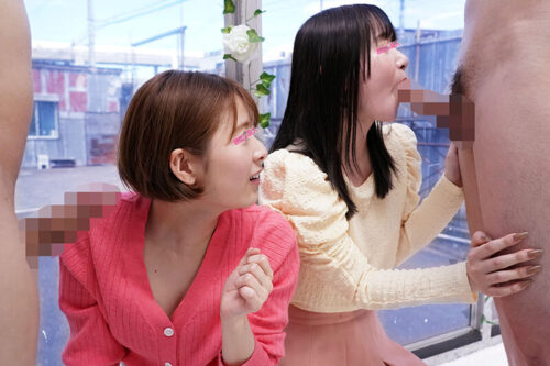 Magic Mirror: College Girls No-Hands Fellatio Challenge