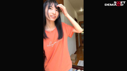 Former Hikikomori Artist's AV Debut: Iku Toba (20)