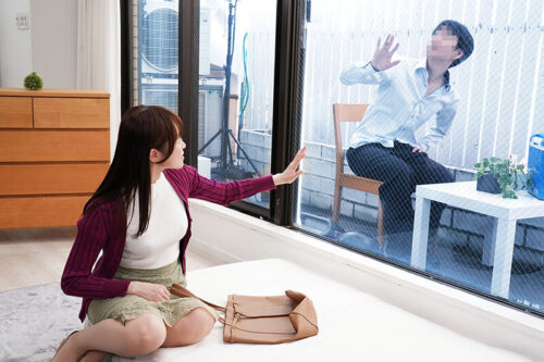 Magic Mirror: Married Women's Deep Kiss Experience with Younger Men