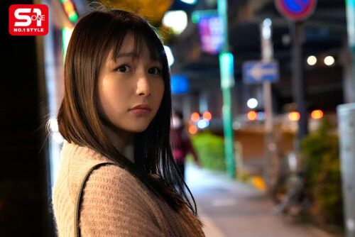 Female College Student Falls for Her Store Manager - Misses Last Train on Purpose for a Night of Sweet and Bittersweet Passion