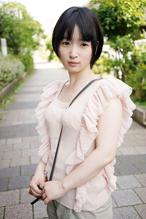 365 Days of Perky Nipples: Petite Girlfriend's Obscene Body