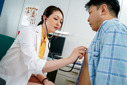 Married Doctor with Big Breasts Penetrated by Hospitalized Patients