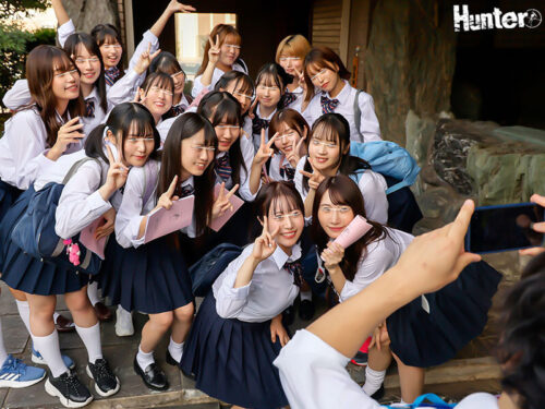 School Trip Harem: 21 Cute Classmates, 400% Creampie Orgy