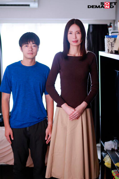Sanae Kurihara: Mother and Son - Coming of Age Story