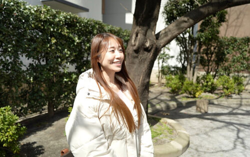 A Teacher's Affair: Satomi, 36, in a 4.5 Tatami Apartment