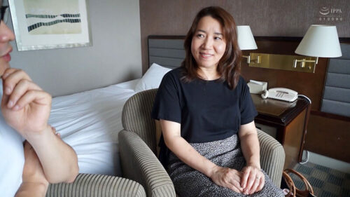 50-Year Aged Mature Woman: Triple Climax Rampage with Screams, Squirting & Release