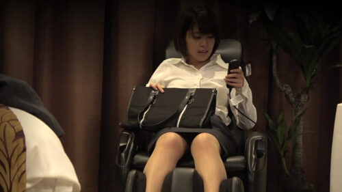 Short-haired Office Worker's Solo Play