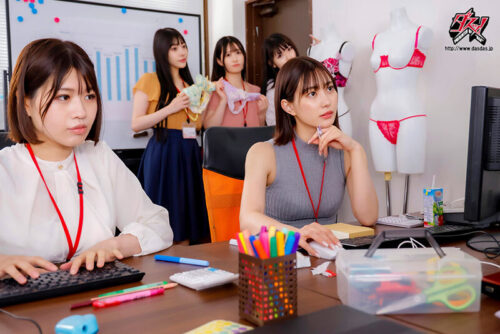 8K VR: Immersive Lingerie Company - Only Male Employee