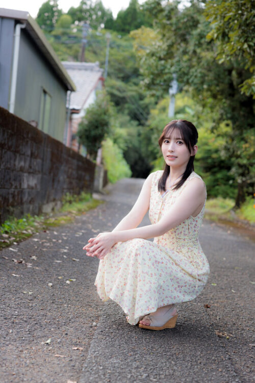 Two Secrets: Yukari Sasaki