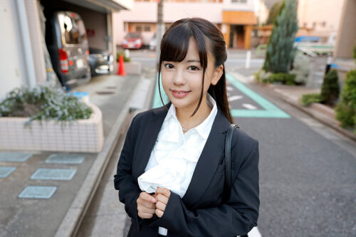 [VR] Unscrupulous Door-to-Door Saleswoman with a Sexy Body - Shion