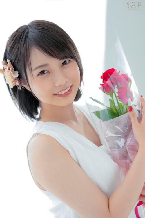 Makoto Toda's Graduation: 5 Years of Nipple Play with My Older Girlfriend