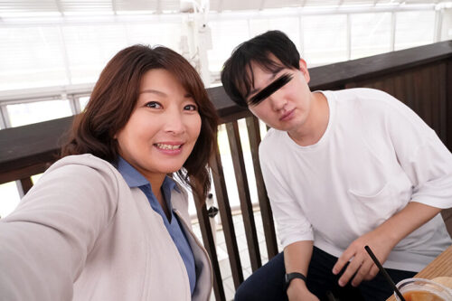 Matsuzawa Yukari's Virgin Graduation 1-Night 2-Day Creampie Road Trip