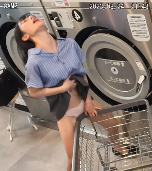 Absolute Obedience Laundry: Making a Beautiful OL into a Sex Slave
