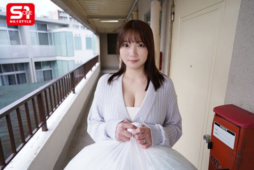 VR: One Night with Mei - Busty Married Woman Hiding from Abusive Husband