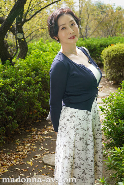 MONROE's Oldest Debut: Kaoru Kido, 56, Top-Class Mature Beauty