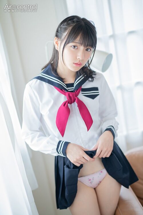 VR Room Date with Tsubasa in School Uniforms